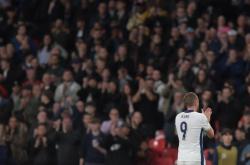 PG电子- 体育晚报利物浦宣布明年签约凯塔 骑士老板终止球 