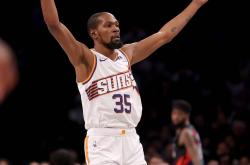 PG-杜兰特迎来十五赛季高光表现，TL球迷沸腾！的简单介绍